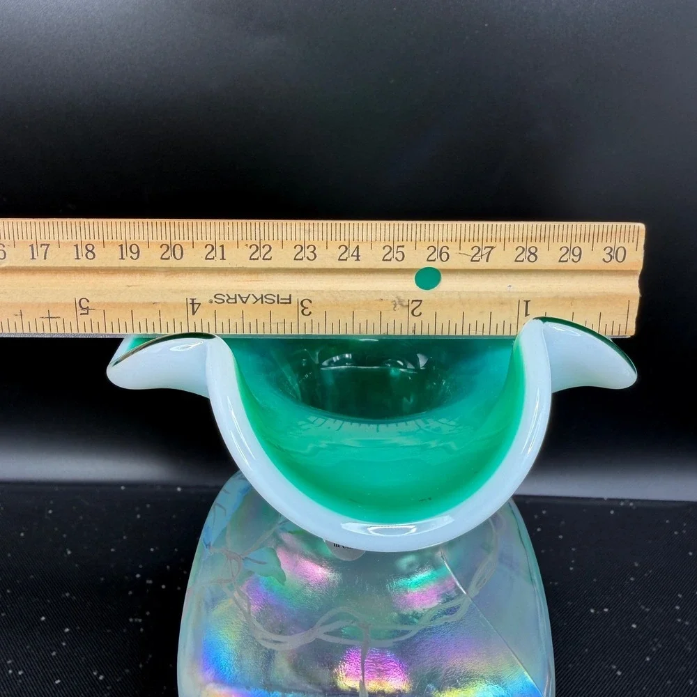 Fenton‎ New Century XXI Green Opalescent Iridescent Hand Painted Blueberry Vase